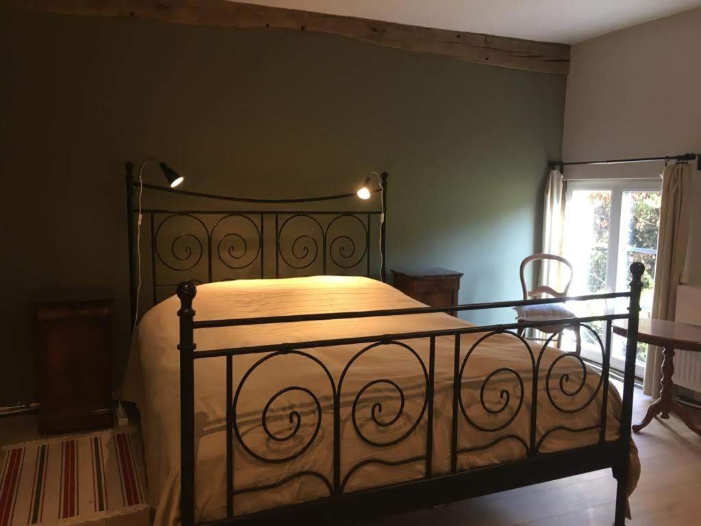 Bed and Breakfast Benb La Fosse Bleue Signy-l'Abbaye Экстерьер фото